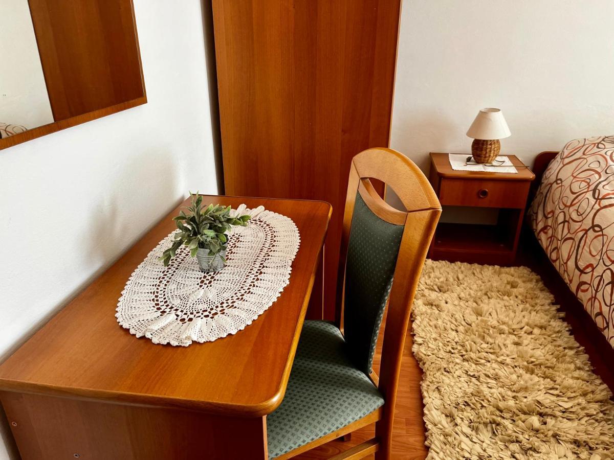 Apartments Maricic Банёл Экстерьер фото