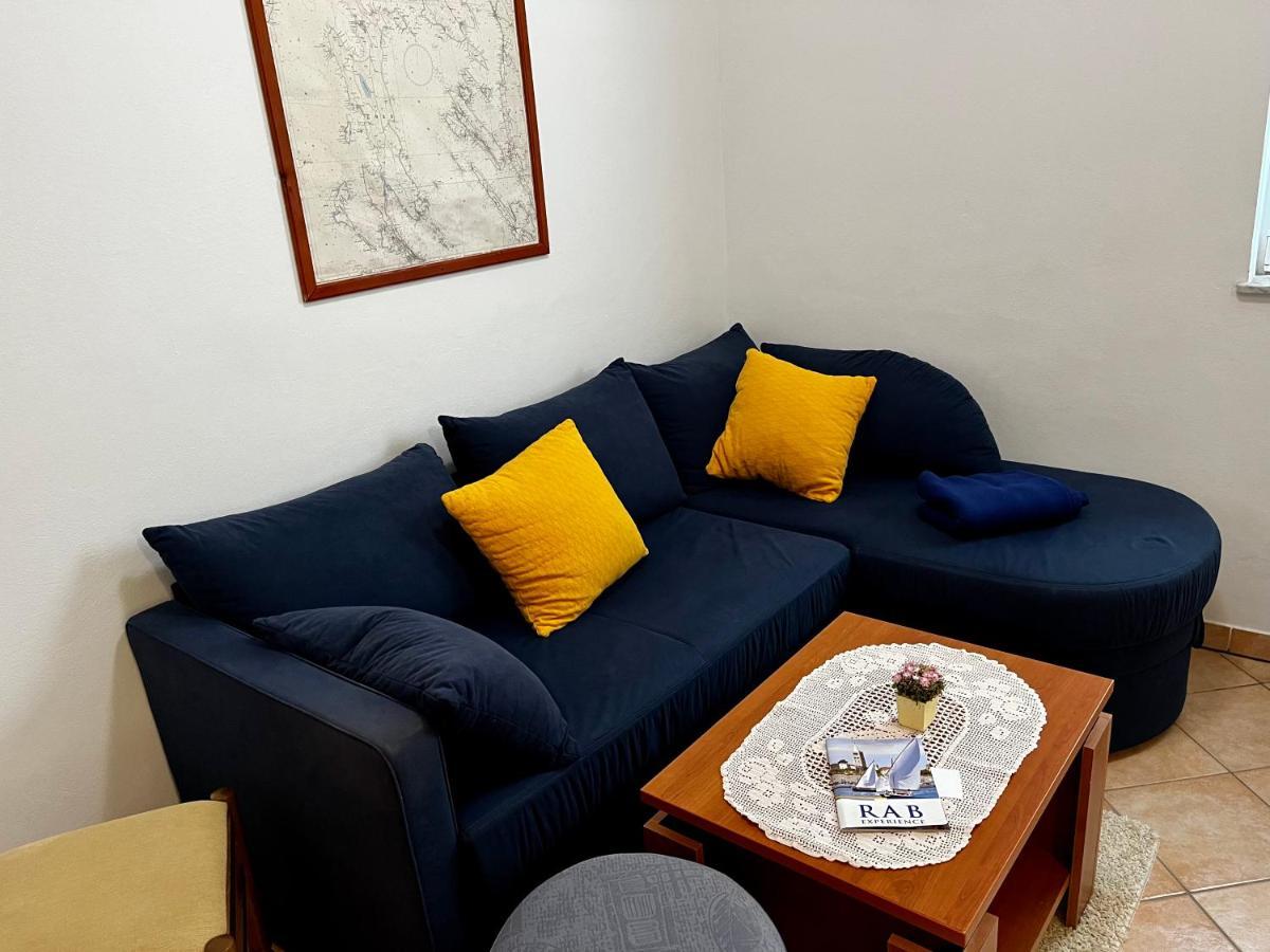 Apartments Maricic Банёл Экстерьер фото