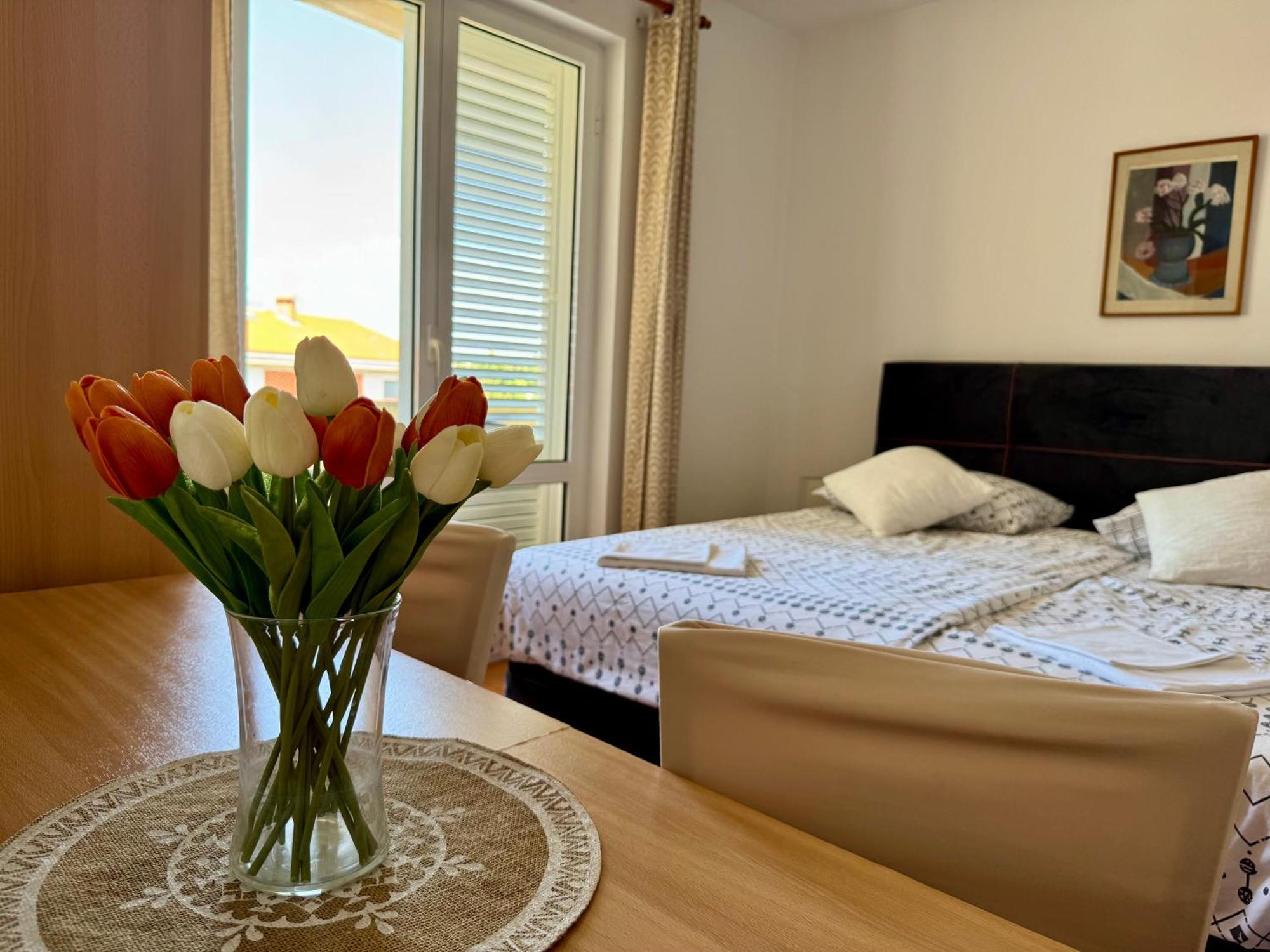 Apartments Maricic Банёл Экстерьер фото