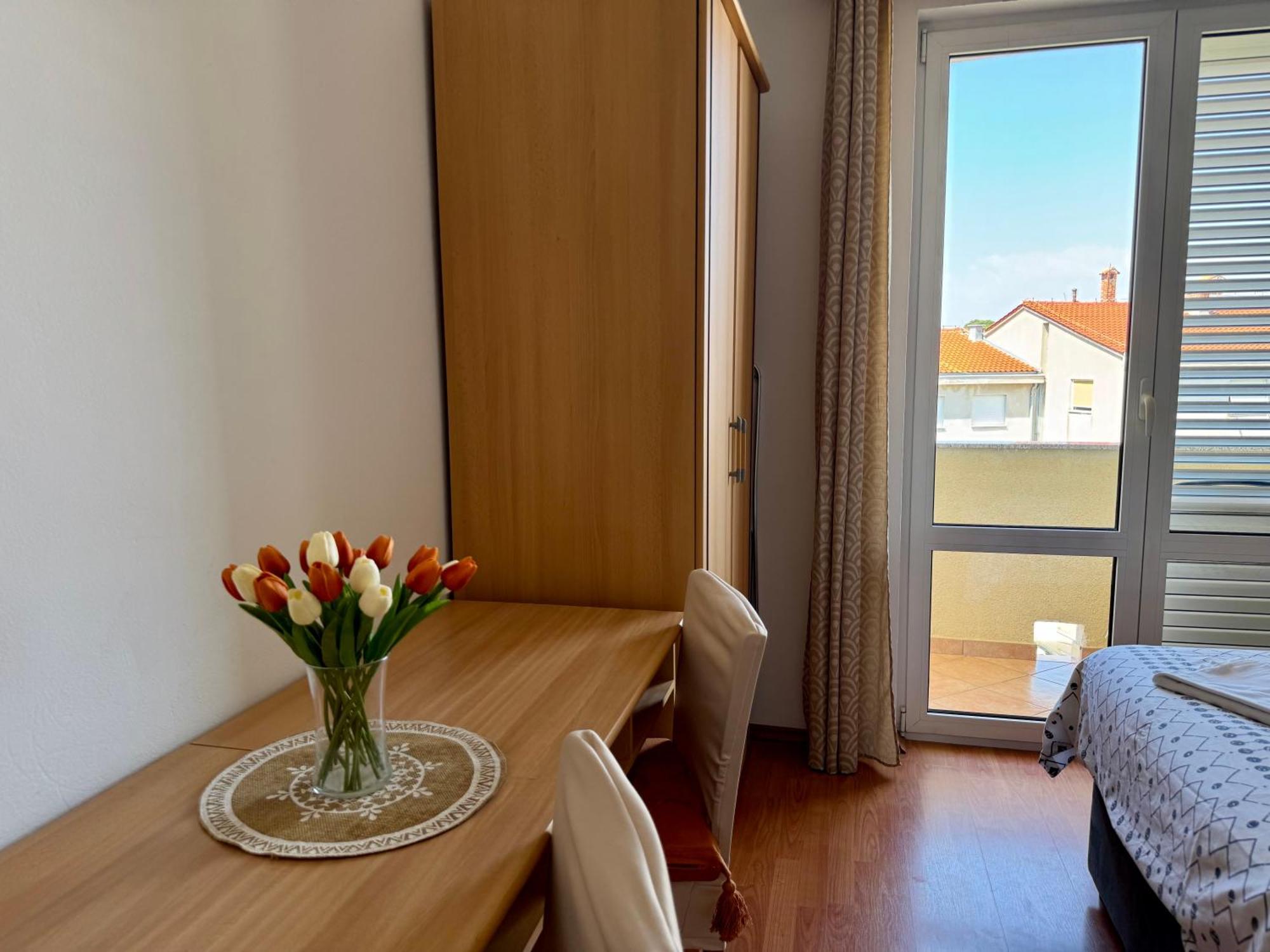 Apartments Maricic Банёл Экстерьер фото